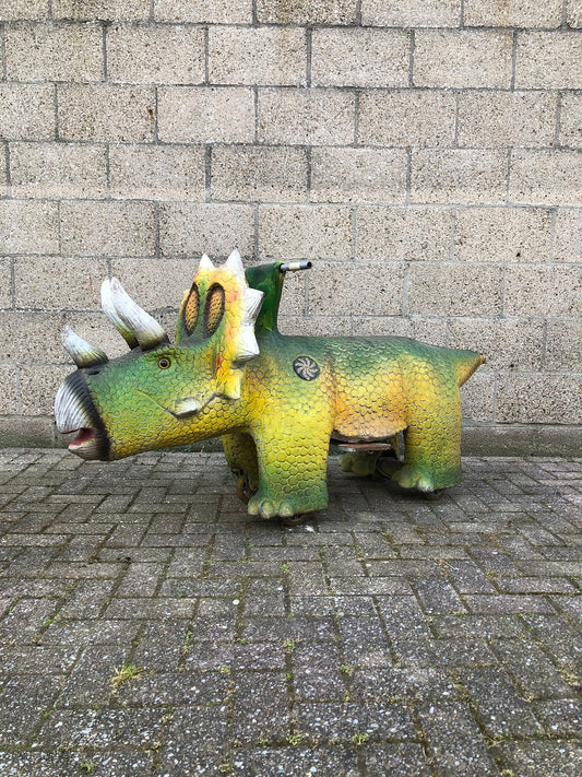 Kinderkermis Coin-Op Triceratops-attractie