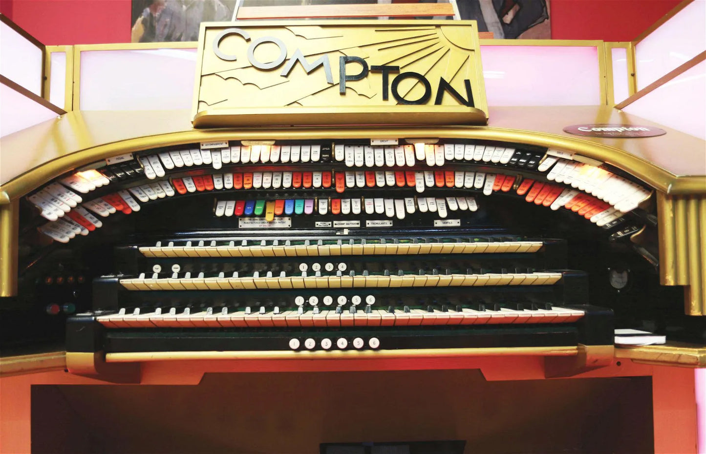 Massive Compton 9 Rank bioscoop/theaterorgel ca. 1934